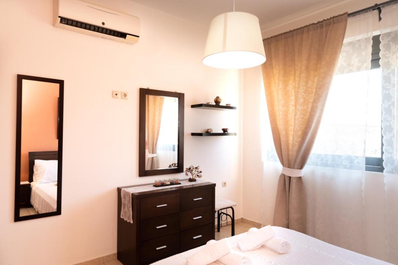 Sunny Hideaway Residence Close To The Nature Argoulidhés エクステリア 写真